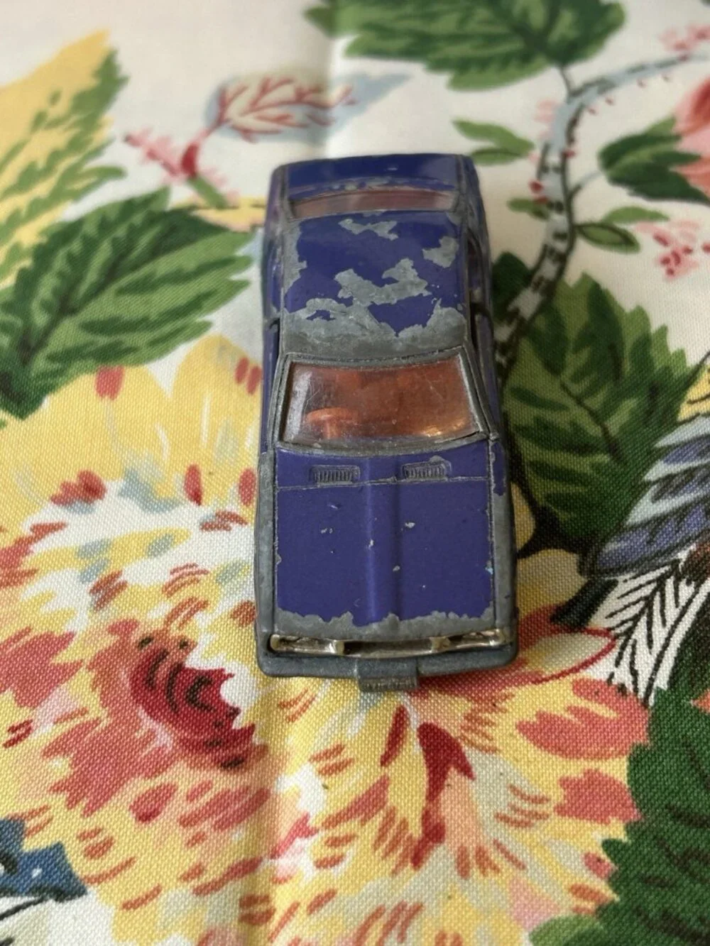 Tomica Nissan Bluebird Car U 1:60 No 62 Japan PURPLE Metallic Vintage Rare HTF